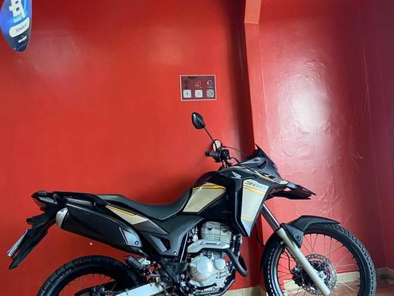 HONDA XRE 300 ABS HONDA XRE 300 ABS